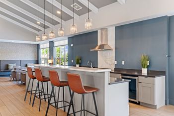 Clubroom with kitchen & lounge